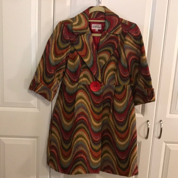 3 Sisters Coat - Picture 1 of 4